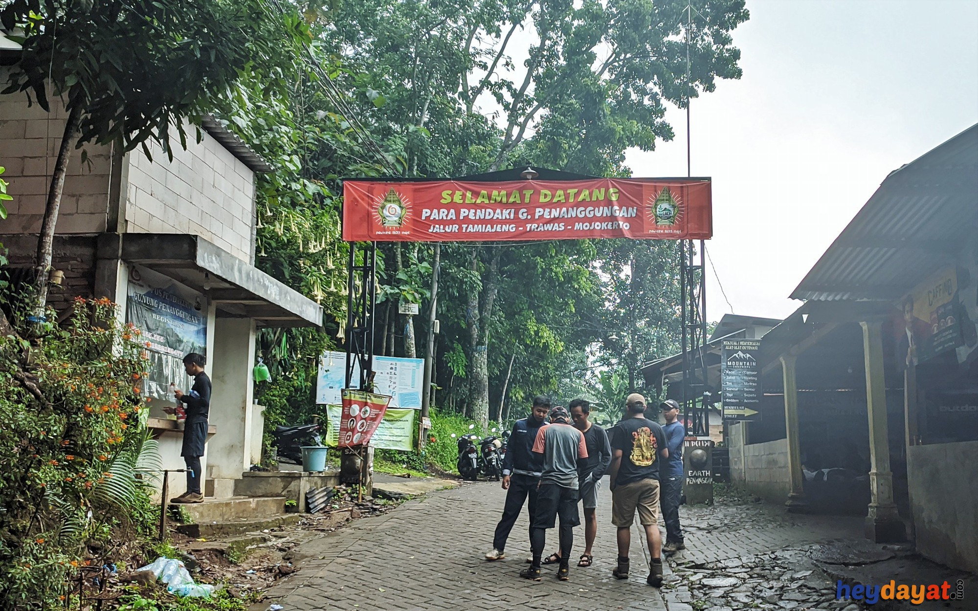 Basecamp Gunung Penanggungan Via Tamiajeng