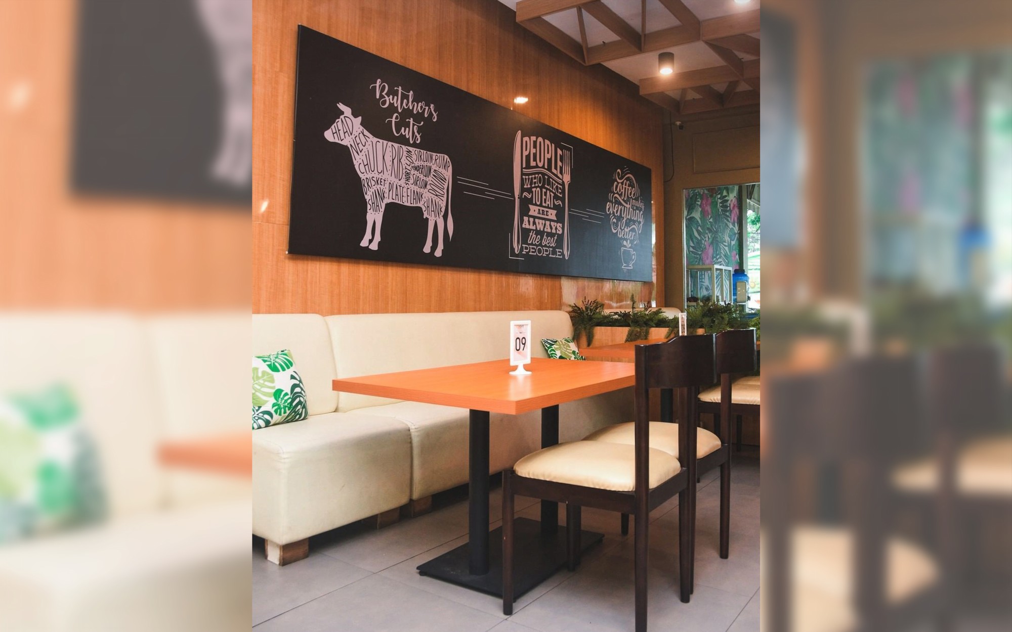 Ini Cafe, Tempat Makan Dan Rapat Kecil Di Bogor